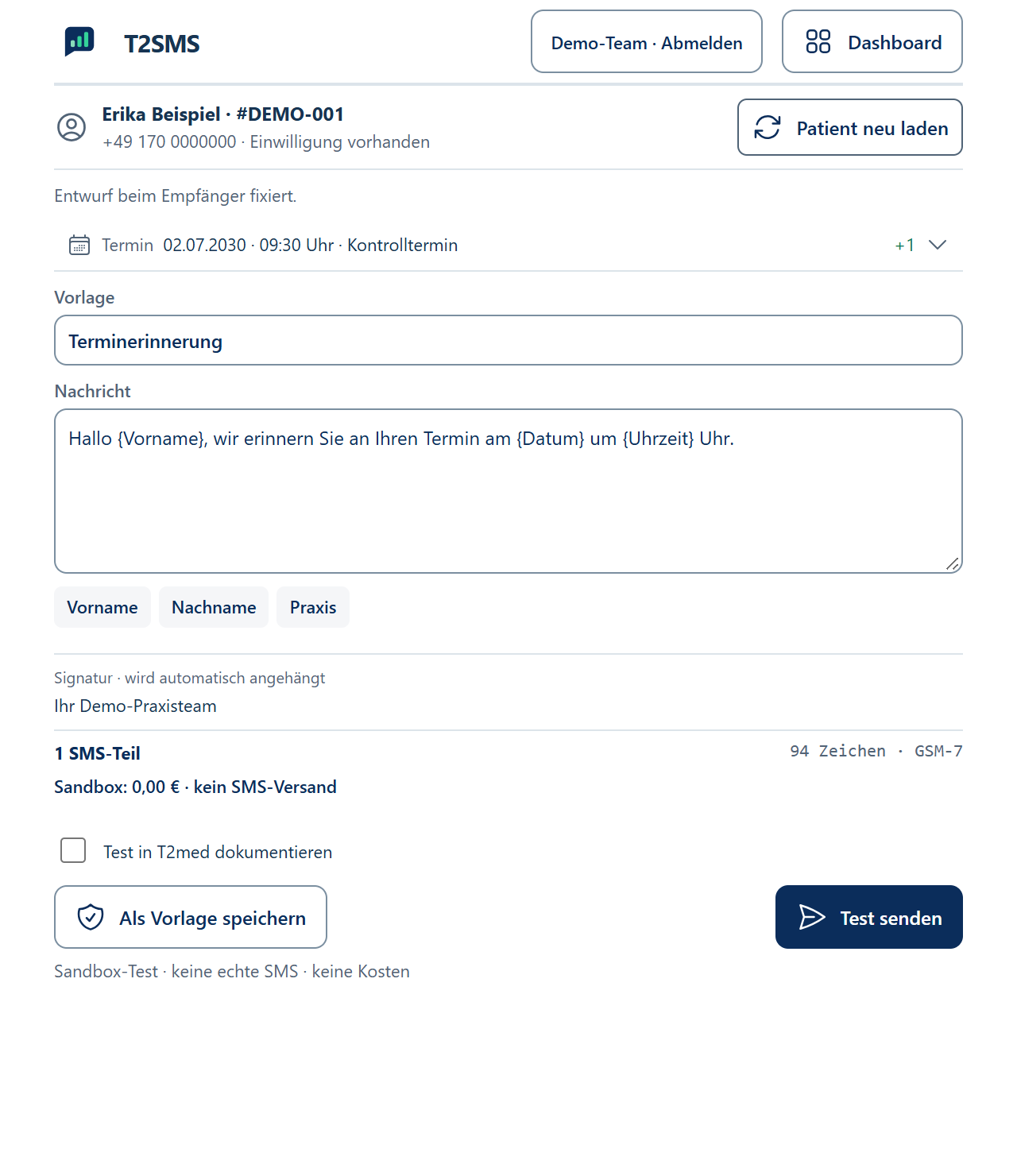 Aktueller Nachrichteneditor mit Patient Erika Beispiel, Terminauswahl, Vorlage, Signatur und SMS-Teil-Anzeige